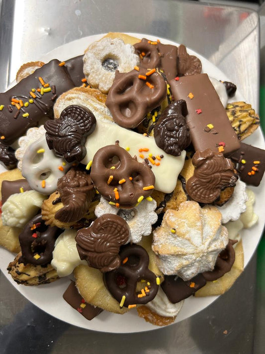 Thanksgiving cookie and chocolate try